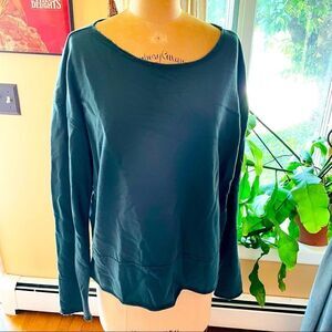 NATURAL by KNOWN SUPPLY | dark green crewneck sweatshirt M